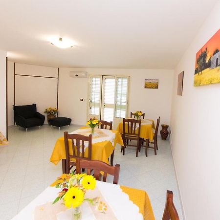 B&B La Casa Nel Borgo Specchia Exterior foto
